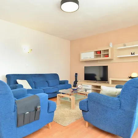 Apartment Krancici 1740 *